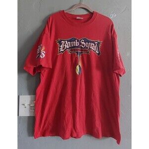 hanes beefy t-shirts Vintage Men Adulto XL, Red,22 Inch Of Armp To Armp,Bomb Squ